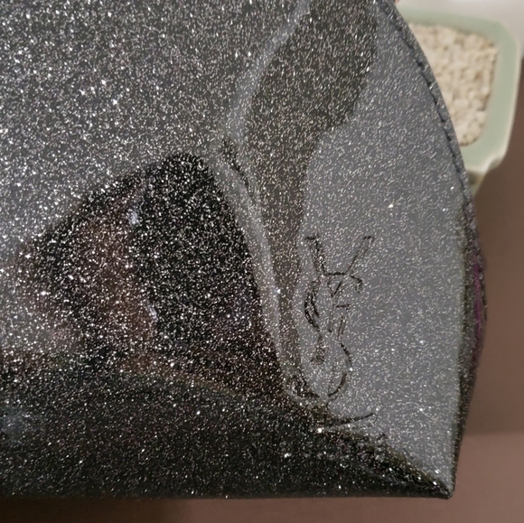 💙 NWOT YSL POUCH 👝 💛🧡 - Picture 2 of 7